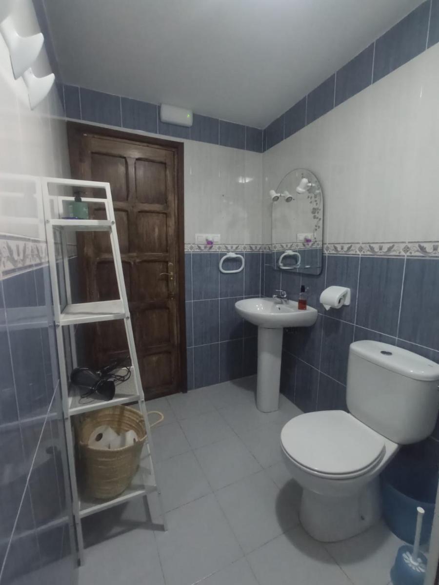 Hostal R-Conecta - Housity