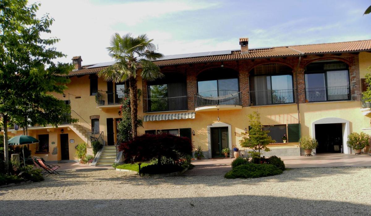 Bed&Breakfast La Siepe - Housity