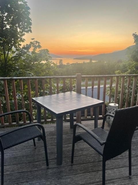 Loch Broom Cabins Seaviews& Petfriendly - Housity