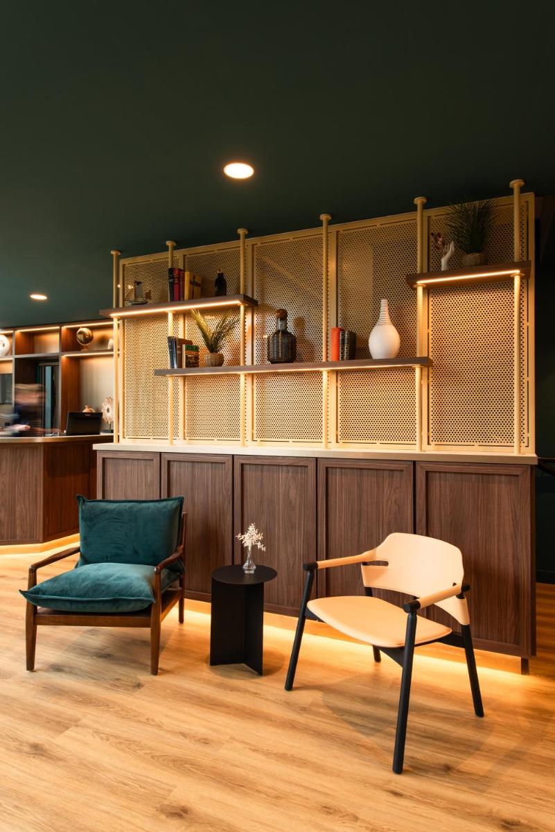 Cuisine ou kitchenette dans l'établissement La Maison OBONO Hôtel & Spa