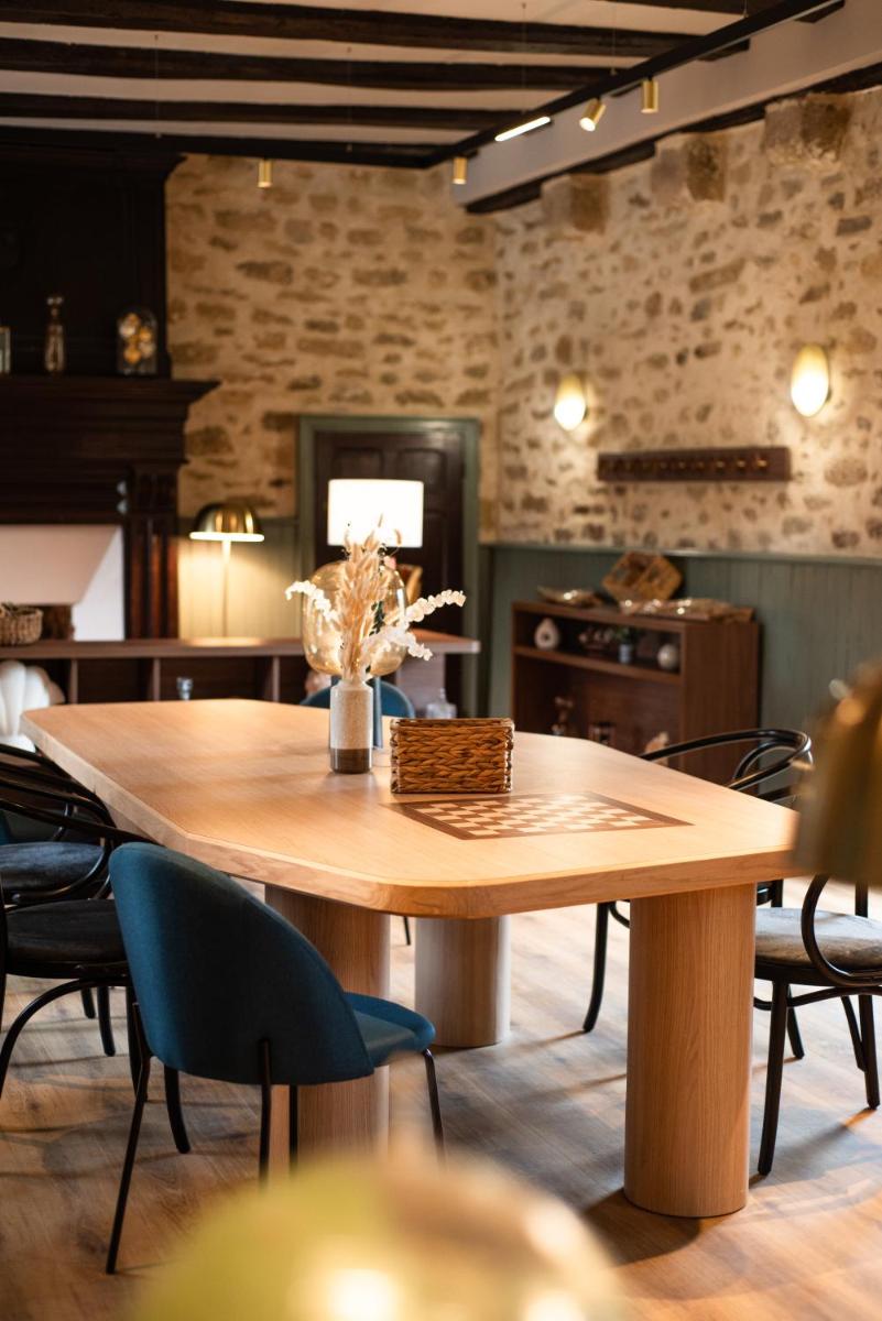 Coin salon dans l'établissement La Maison OBONO Hôtel & Spa