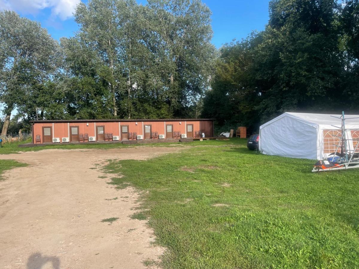 Wotel nad Obrą - Housity