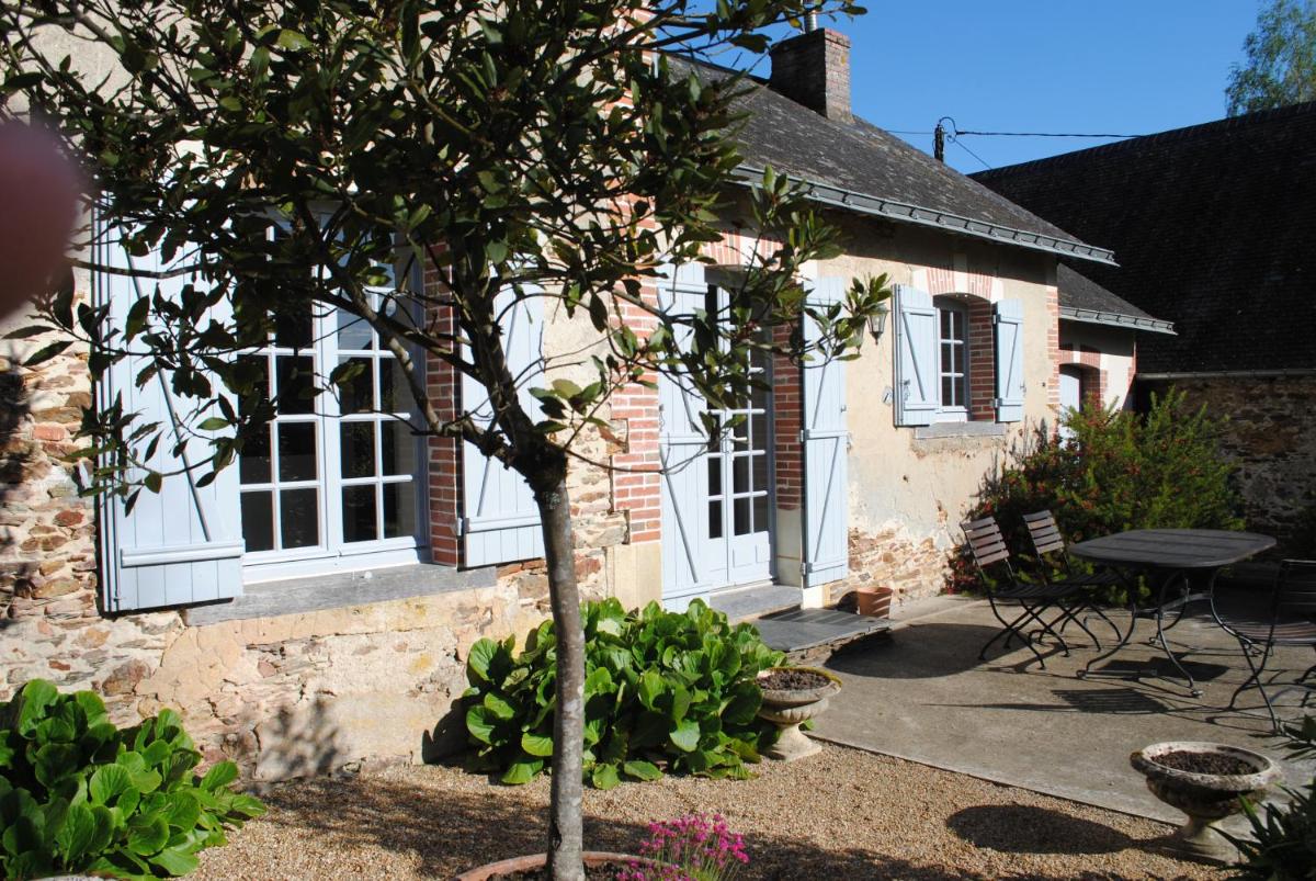 Au calme dans la campagne du Haut Anjou - Housity