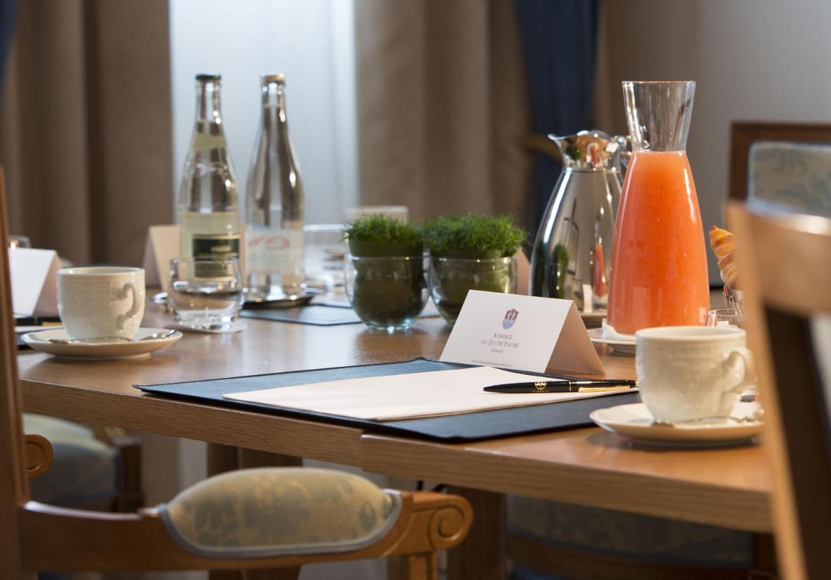 Boissons dans l'établissement Auberge du Jeu de Paume