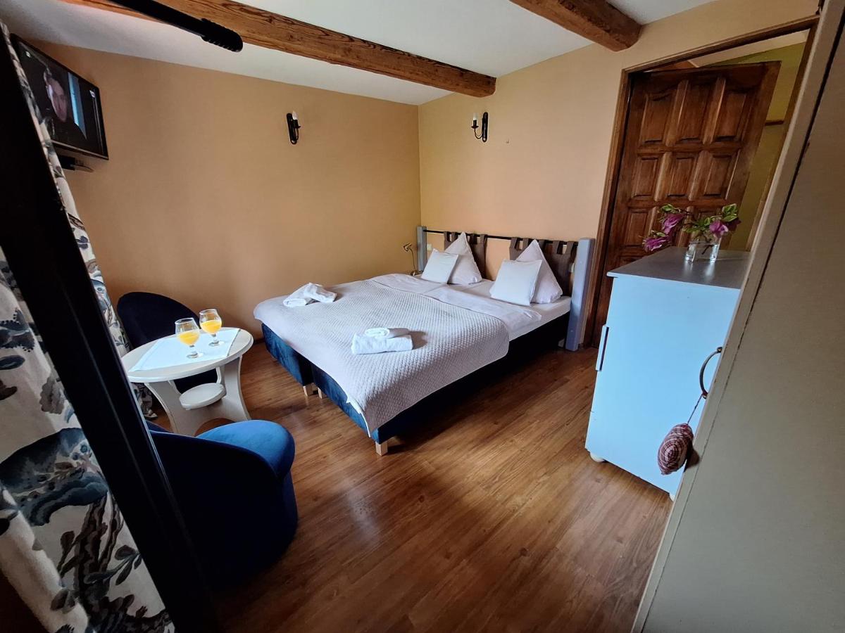 Apartamenty i Pokoje Aneta - Housity