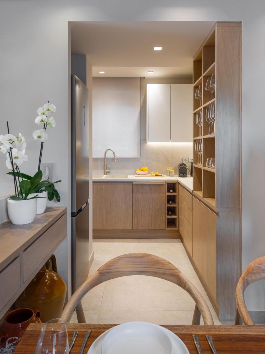 Foneas Bay Villa - Housity