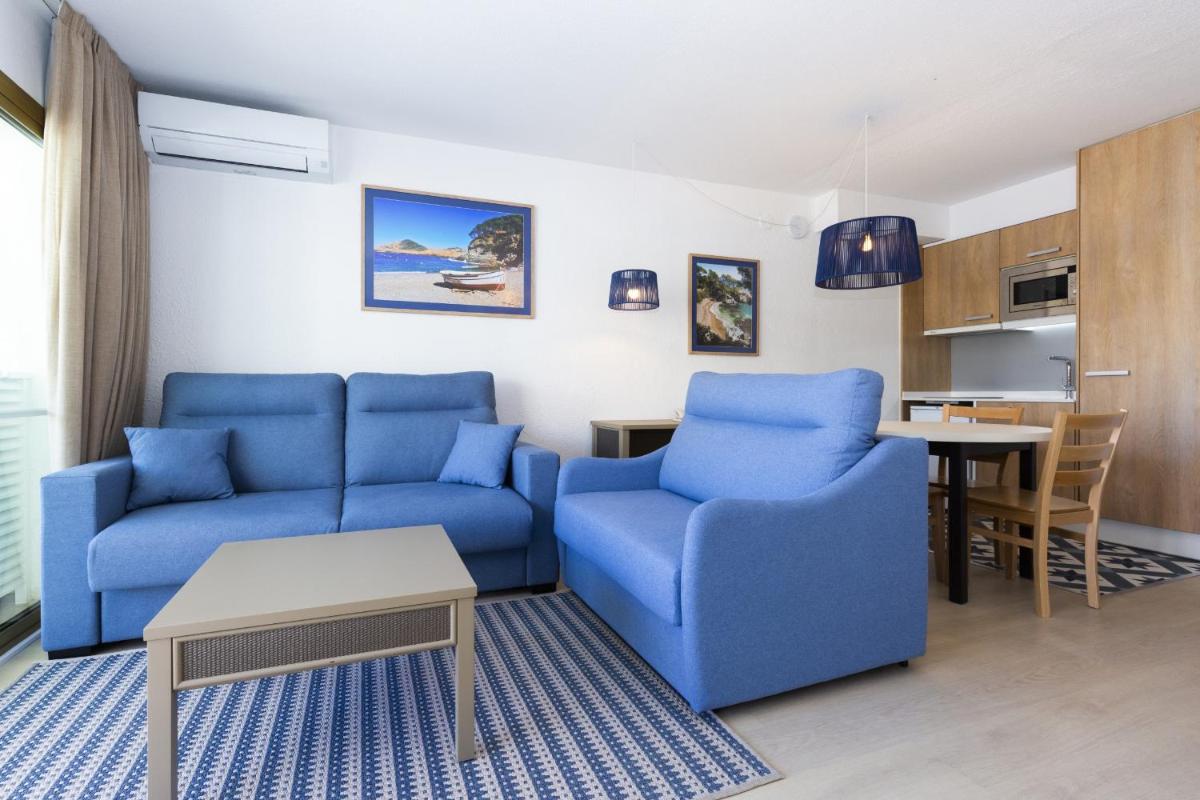 Zona de estar de Blaumar Hotel