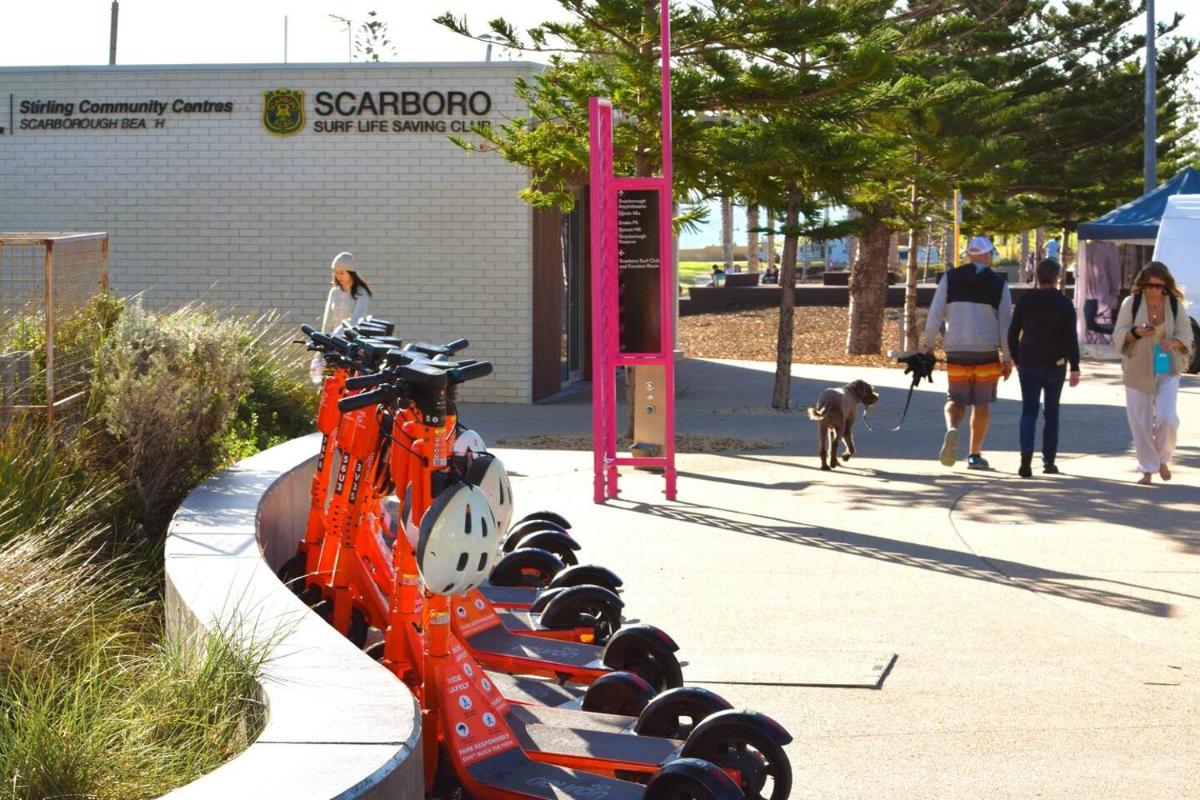 Clifton On Scarborough - Absolute Beachfront - Housity