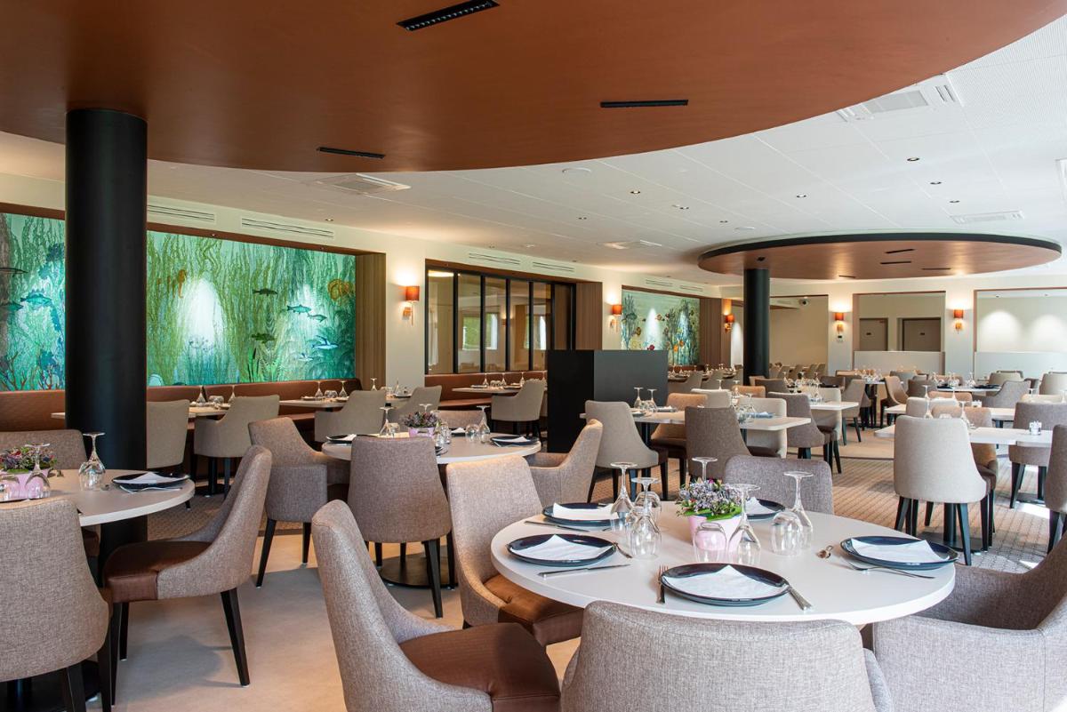Restaurant ou autre lieu de restauration dans l'établissement Les Boréales - Appart'hotel & Restaurant