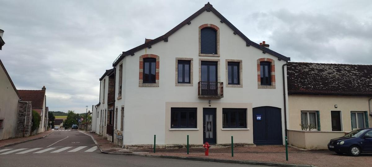 L'Armonia - Housity