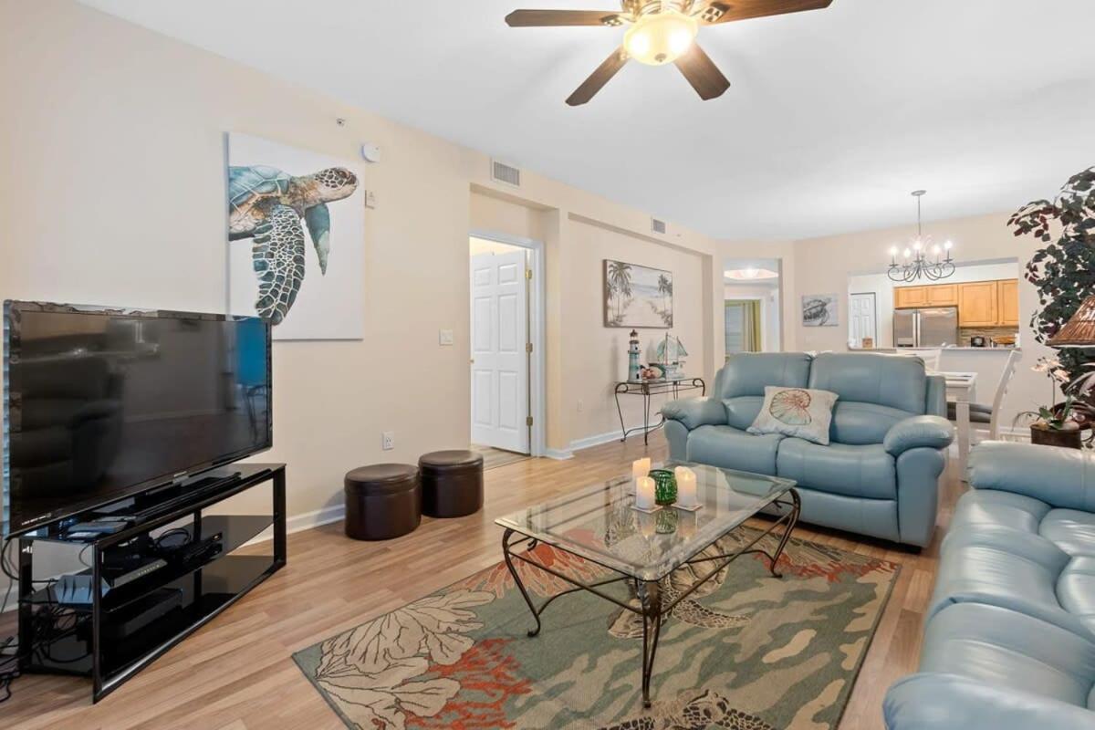 Seaside Escape - Spacious 3 Bedroom Ground Floor Condo - Steps to Atlantic Ocean - Housity
