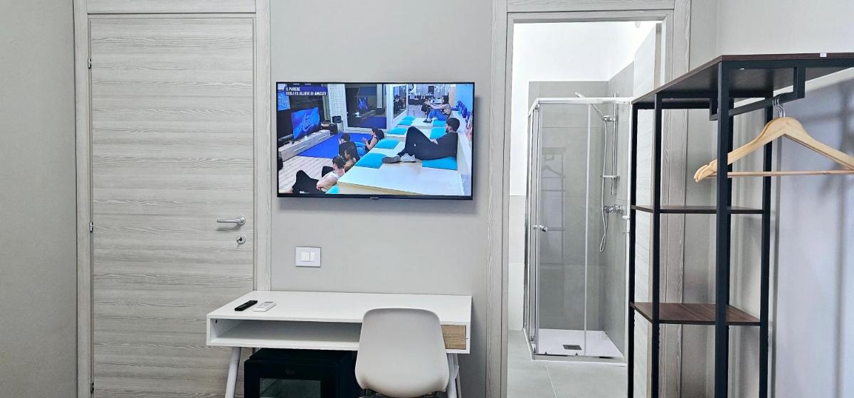 Porta Mazzini Central Rooms - Housity