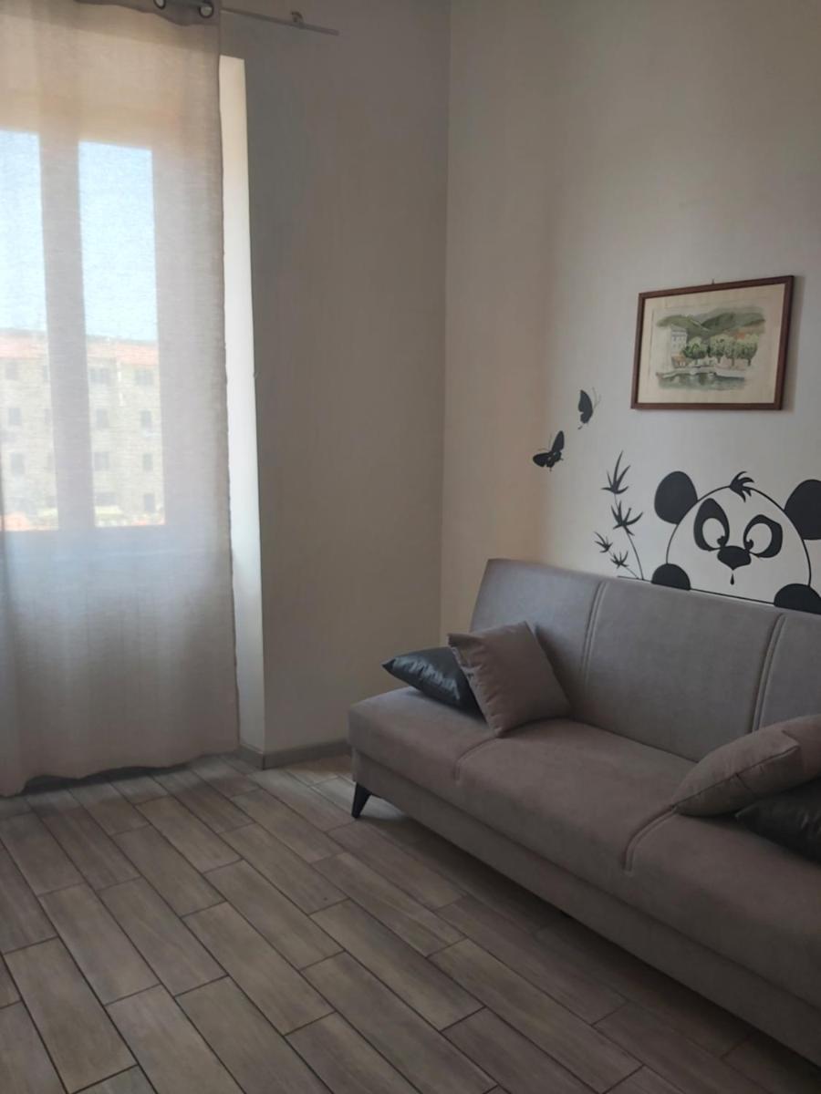 CASAMIELI, Nuovo, vicino al porto al mare e al centro - Housity