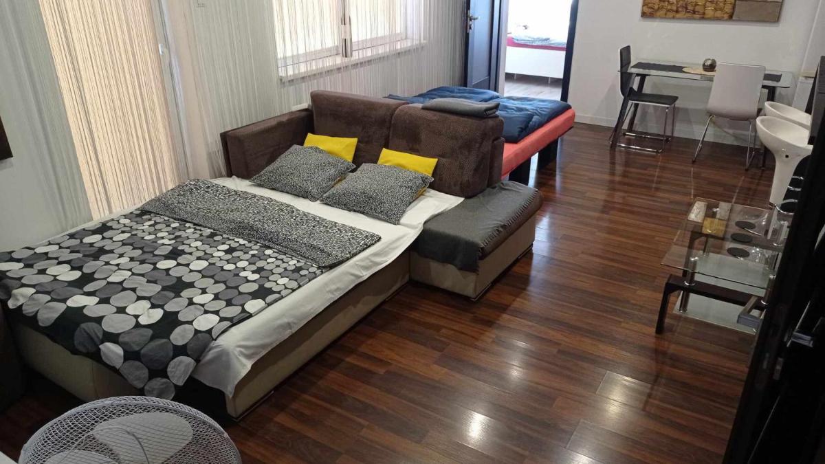 Apartament z 3 łóżkami dla 3 osób - Cisza i spokój- Nie na imprezy - Housity
