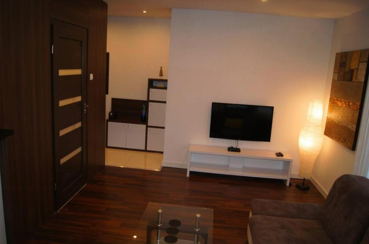 Suitetrails - Apartament z 3 łóżkami dla 3 osób - Cisza i spokój- Nie na imprezy