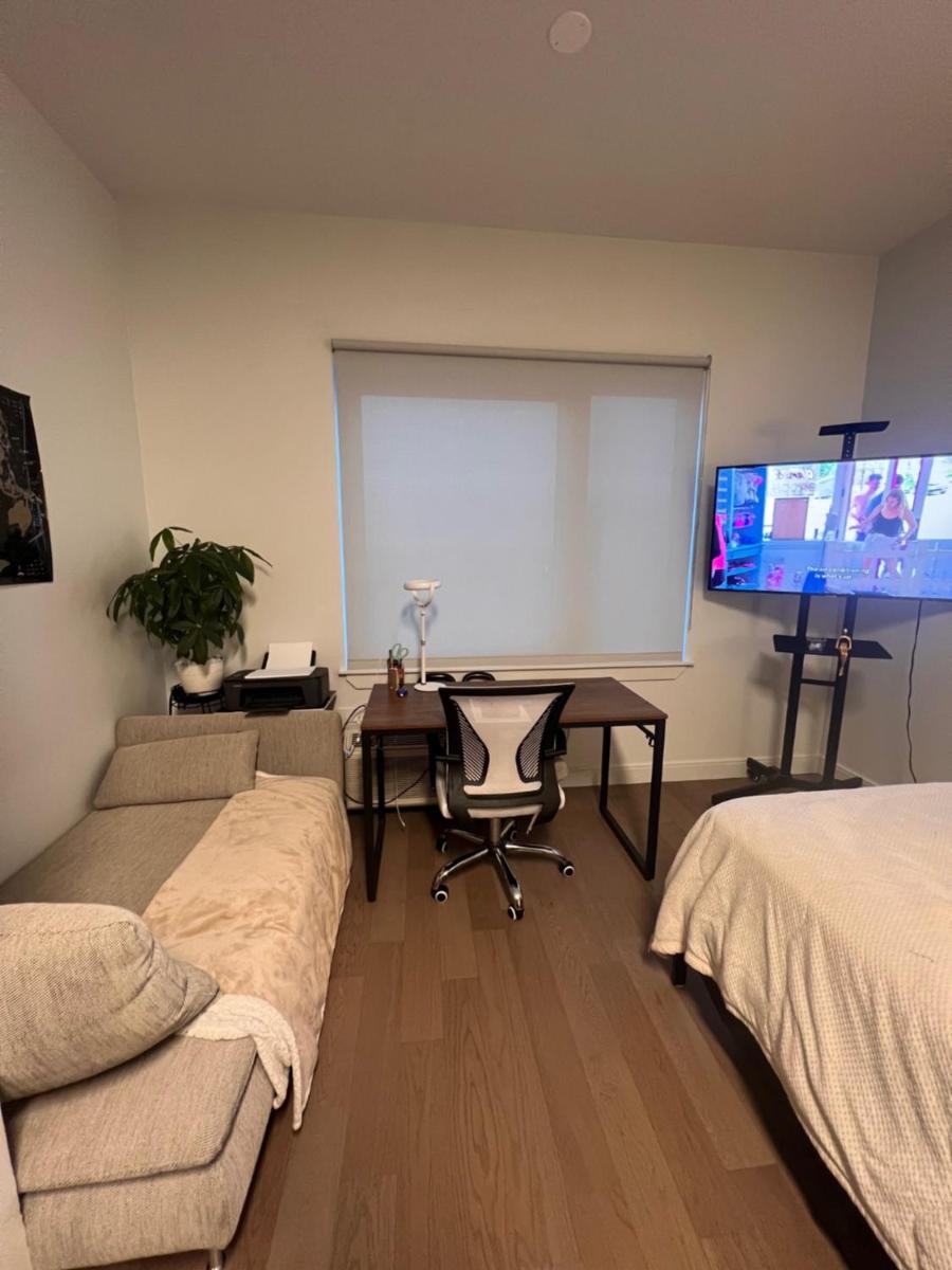 Luxury NYC Studio Getaway w/ Amazing Views - Housity
