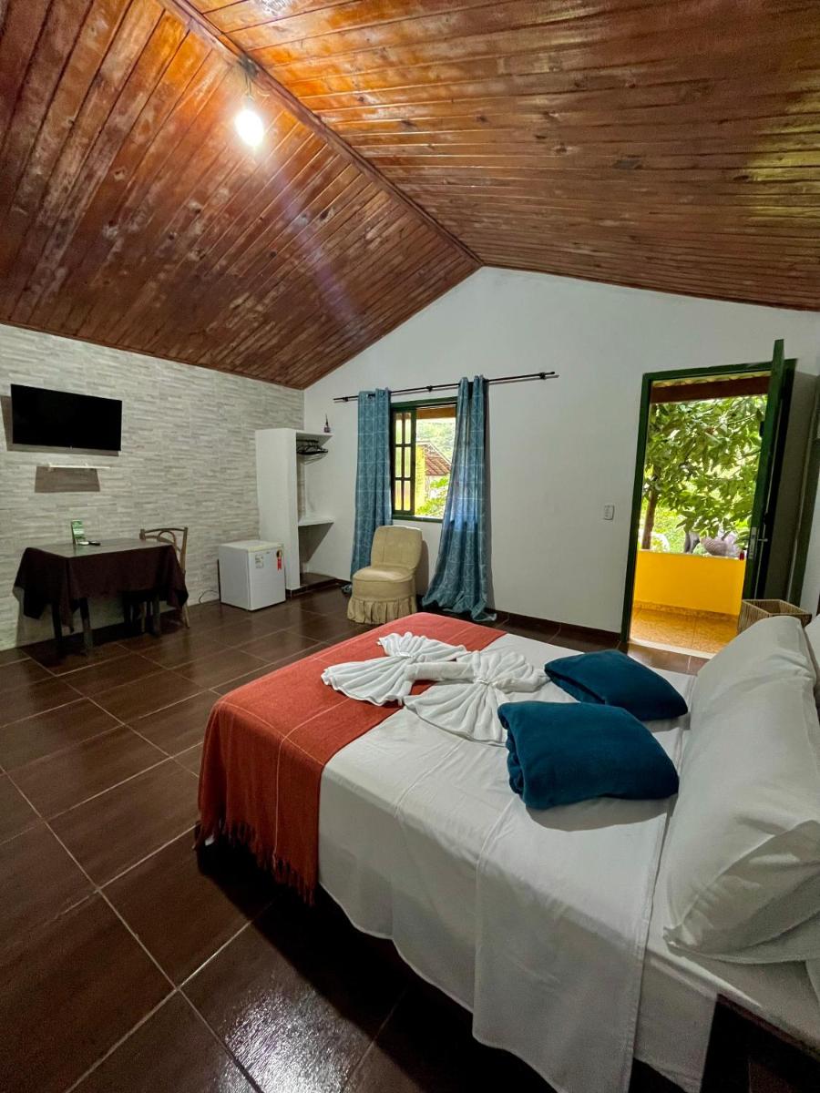 Hotel Fazenda Rancho Mineiro - Housity