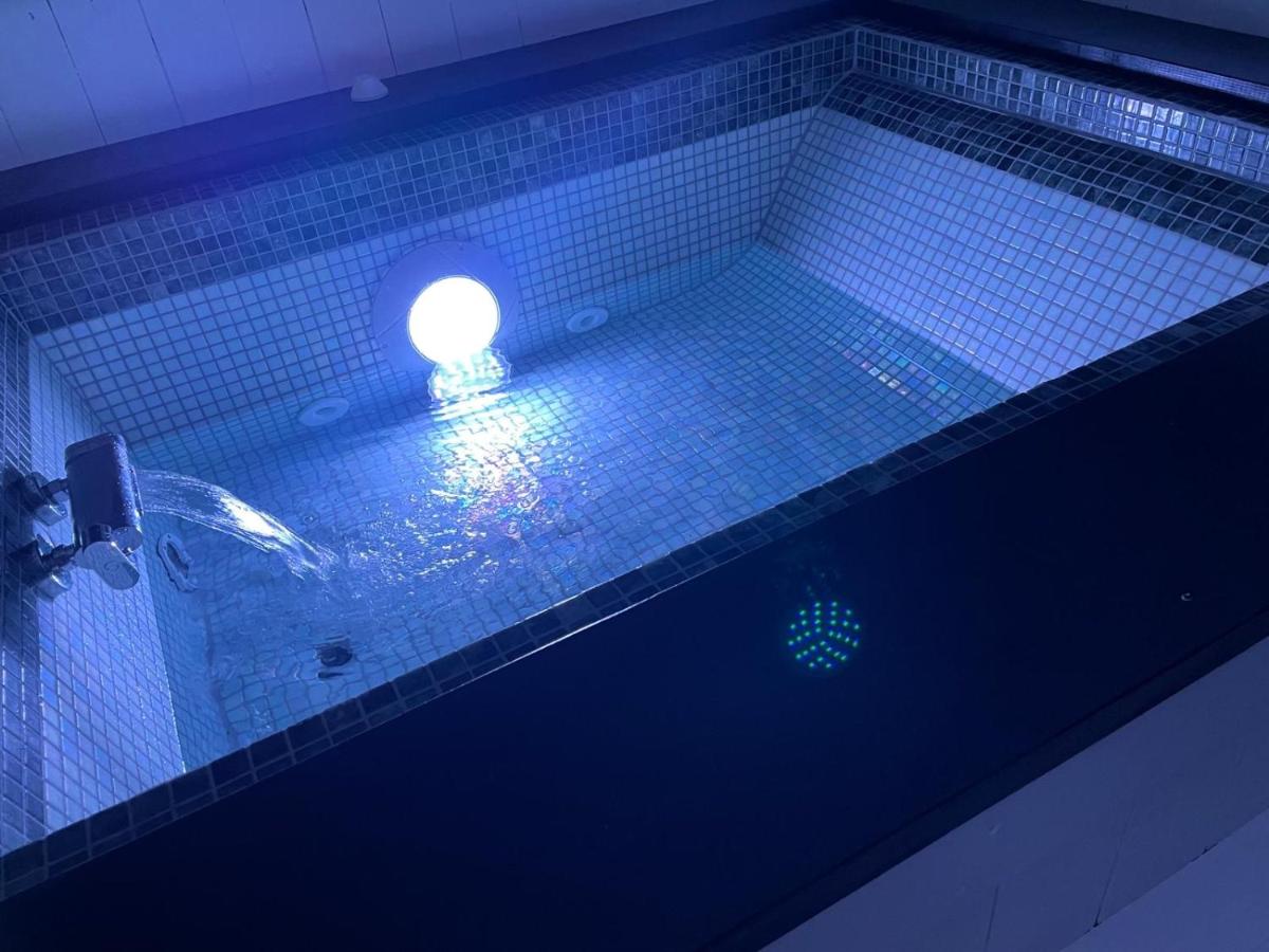 SuiteFrattini Private Spa Rooftop - Housity