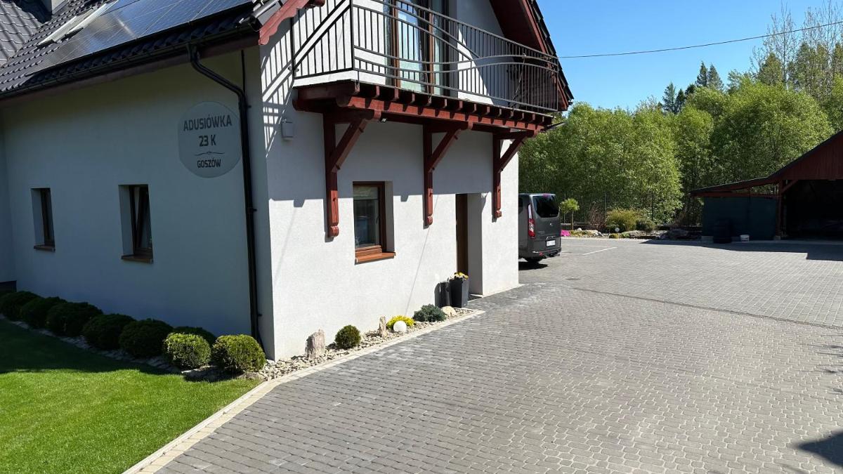 ADUSIÓWKA - Housity