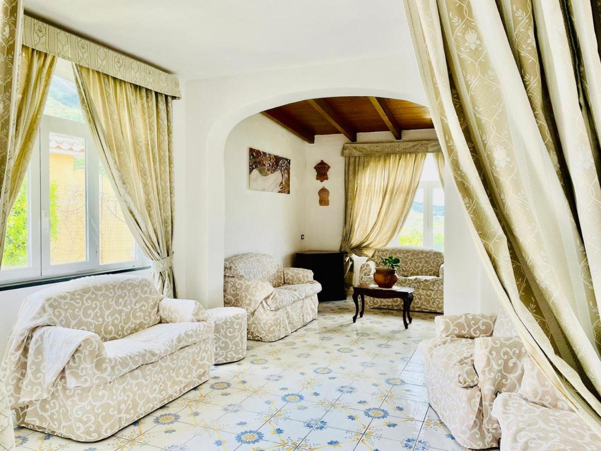 B&B Giardini di Iside e Osiride - Housity