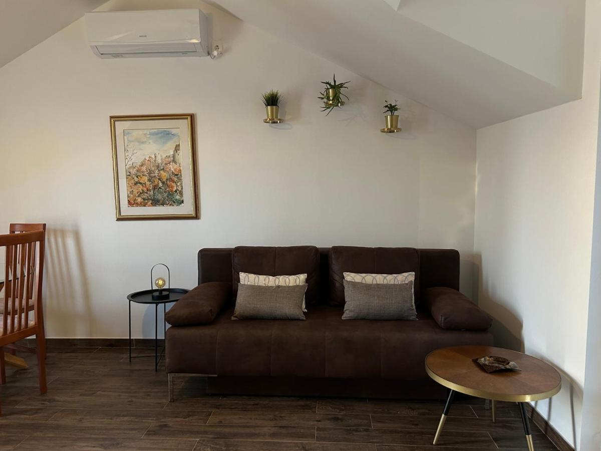 Apartmani Đurđica - Housity