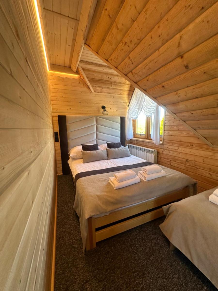 SZAŁAS CHALET PRZY POTOKU Gospodarstwo Agroturystyczne Baciary - Housity