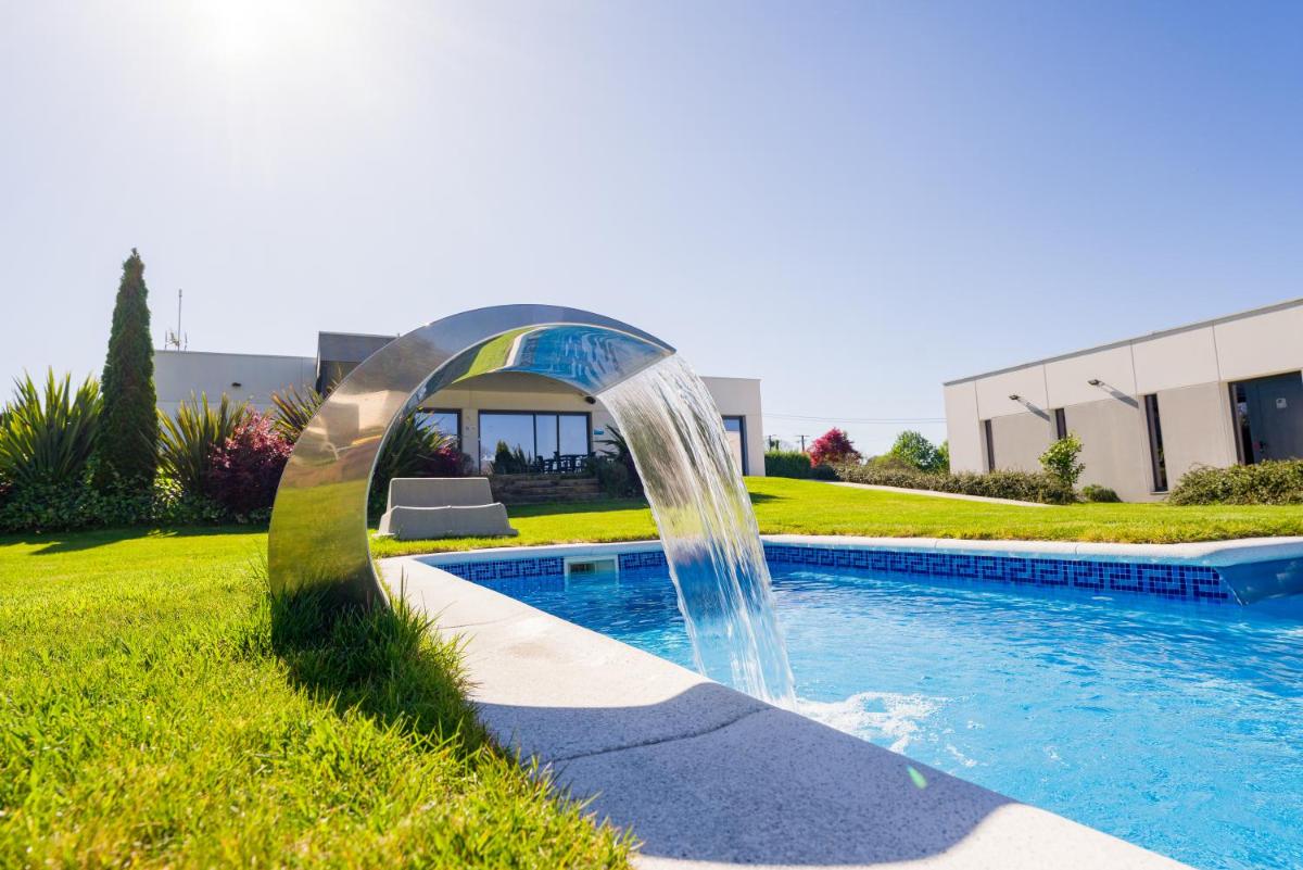Hotel A Curuxa Wellness - Housity