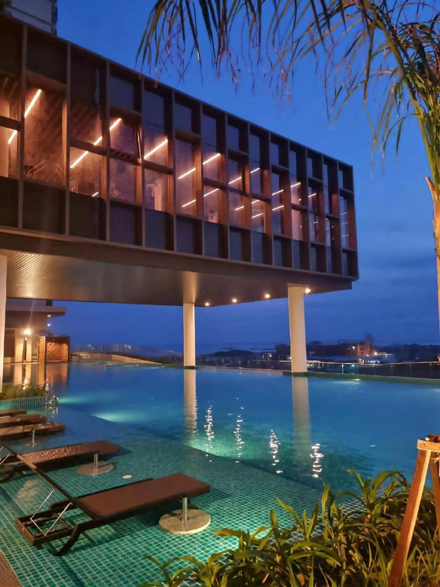 Suitetrails - Bali Residence Impian Raudah