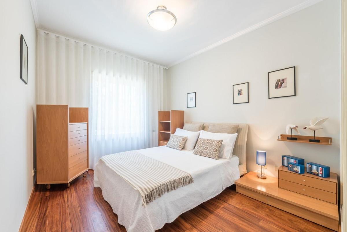 GuestReady - Parrot in the Lilies (Free Parking) - Housity