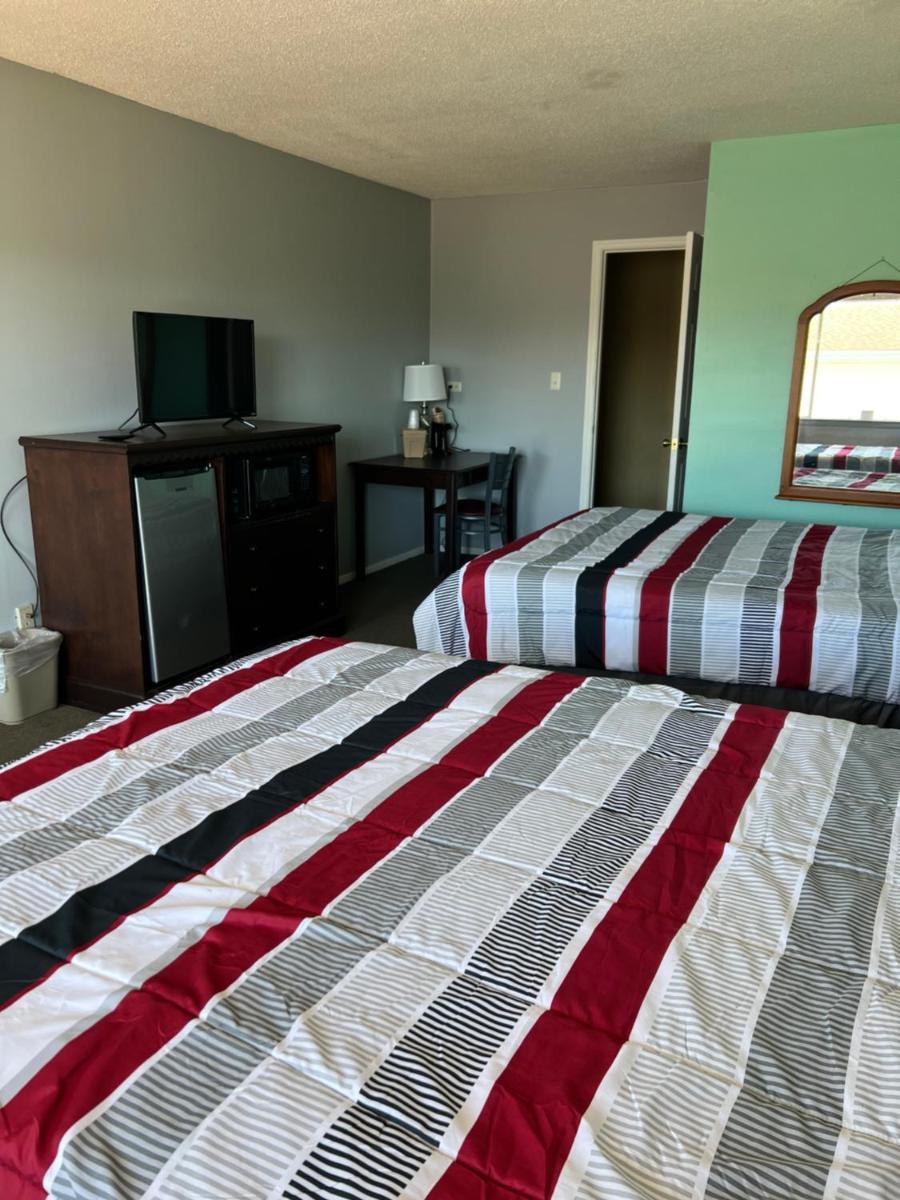 Ambassador Inn - Housity