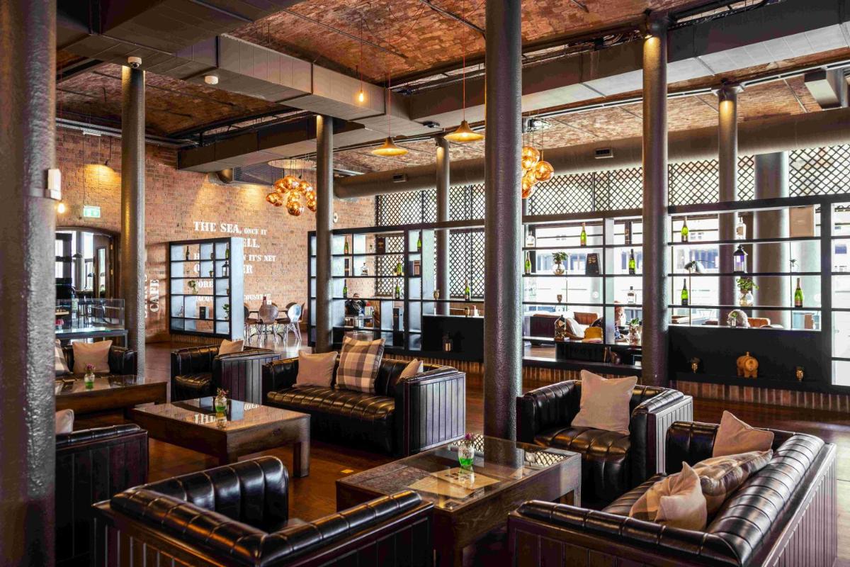 Titanic Hotel Liverpool - Housity
