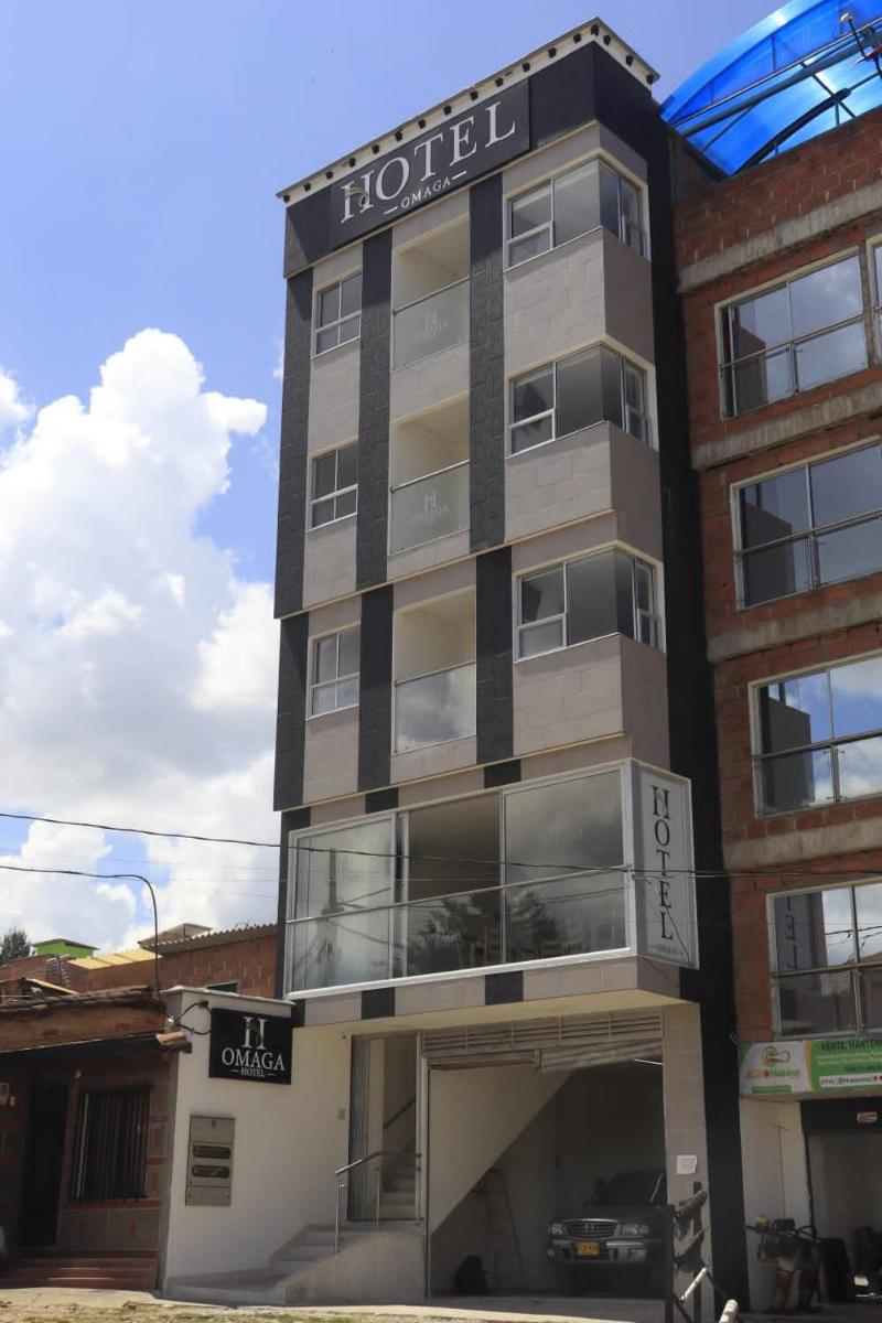 Suite Gold Hotel Omaga - Housity