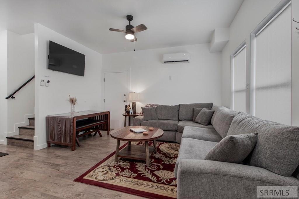 Winzig Lodge - Housity