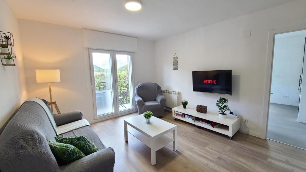 Casa renovada con chill out en Espinosa - Housity