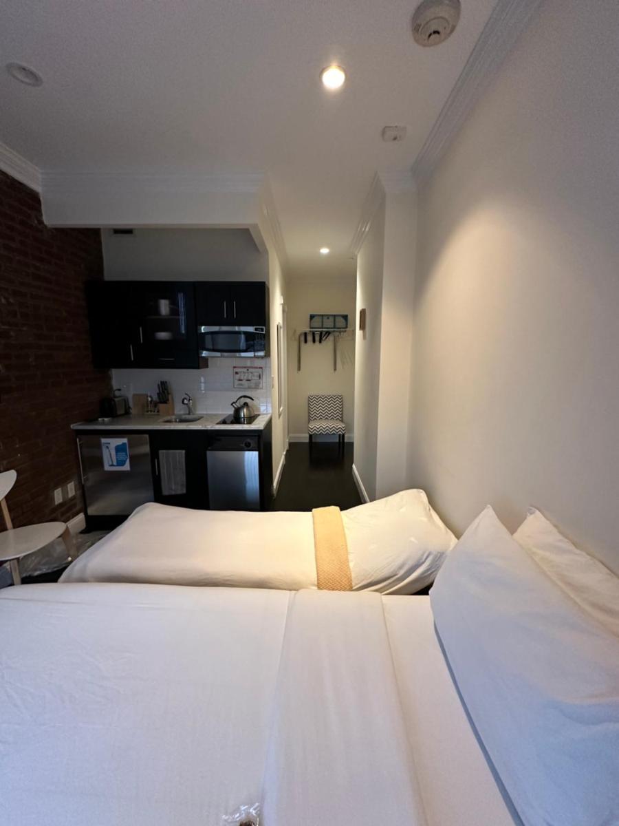 East Village Hotel - Housity