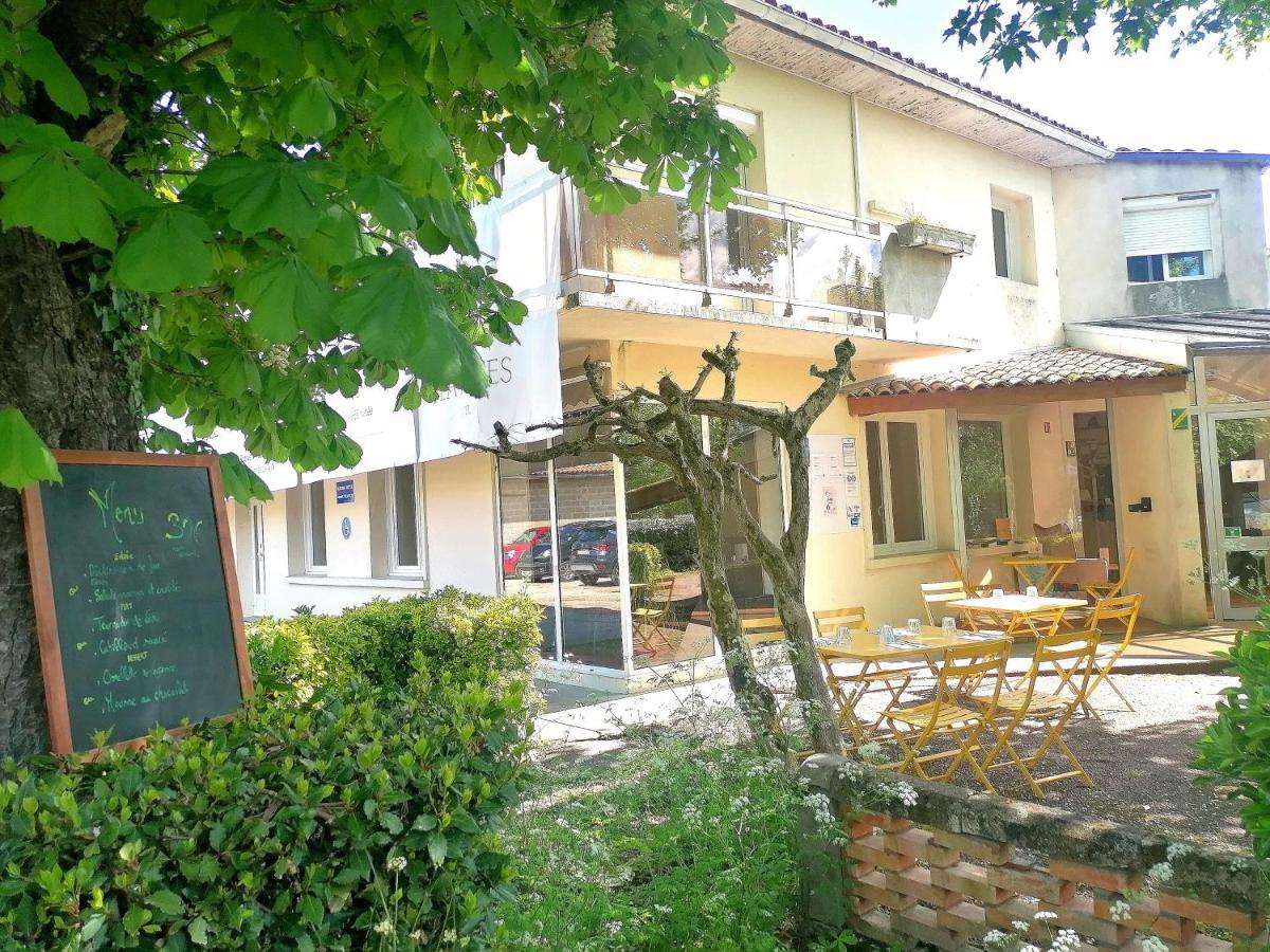 Hôtel Restaurant Platanes - KB HOTEL GROUP - Housity