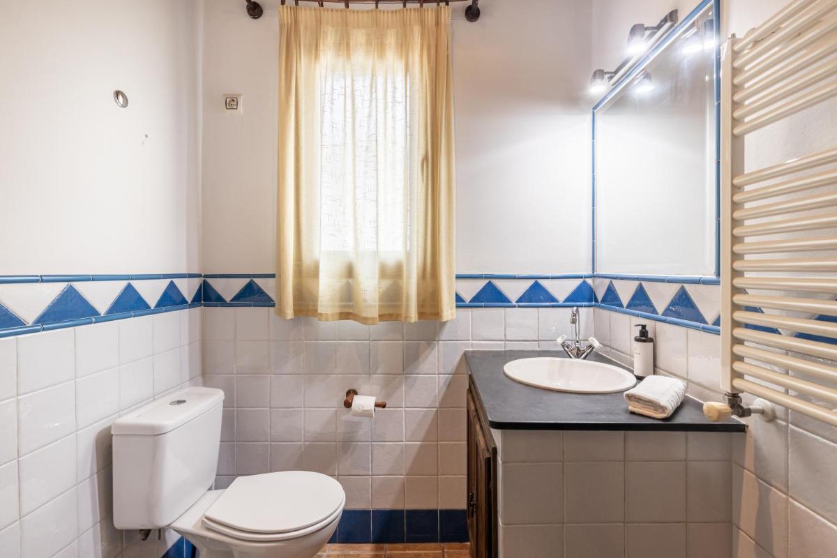 Un baño de Turismo Rural & SPA El Cercado
