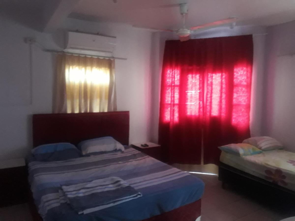 San Miguel Hostal - Housity