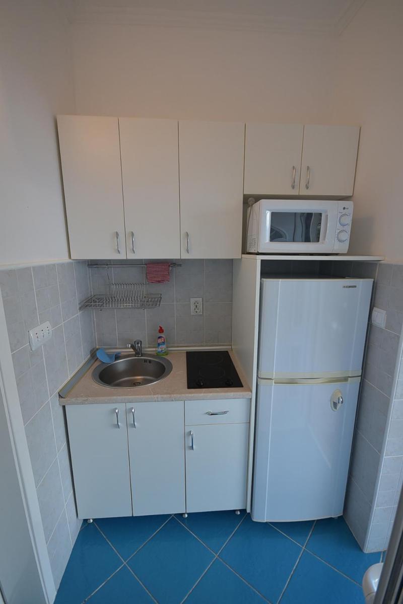 Apartments Morinj - Housity