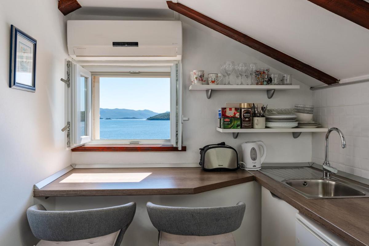 Apartments Luka, Punta Jurana - Housity