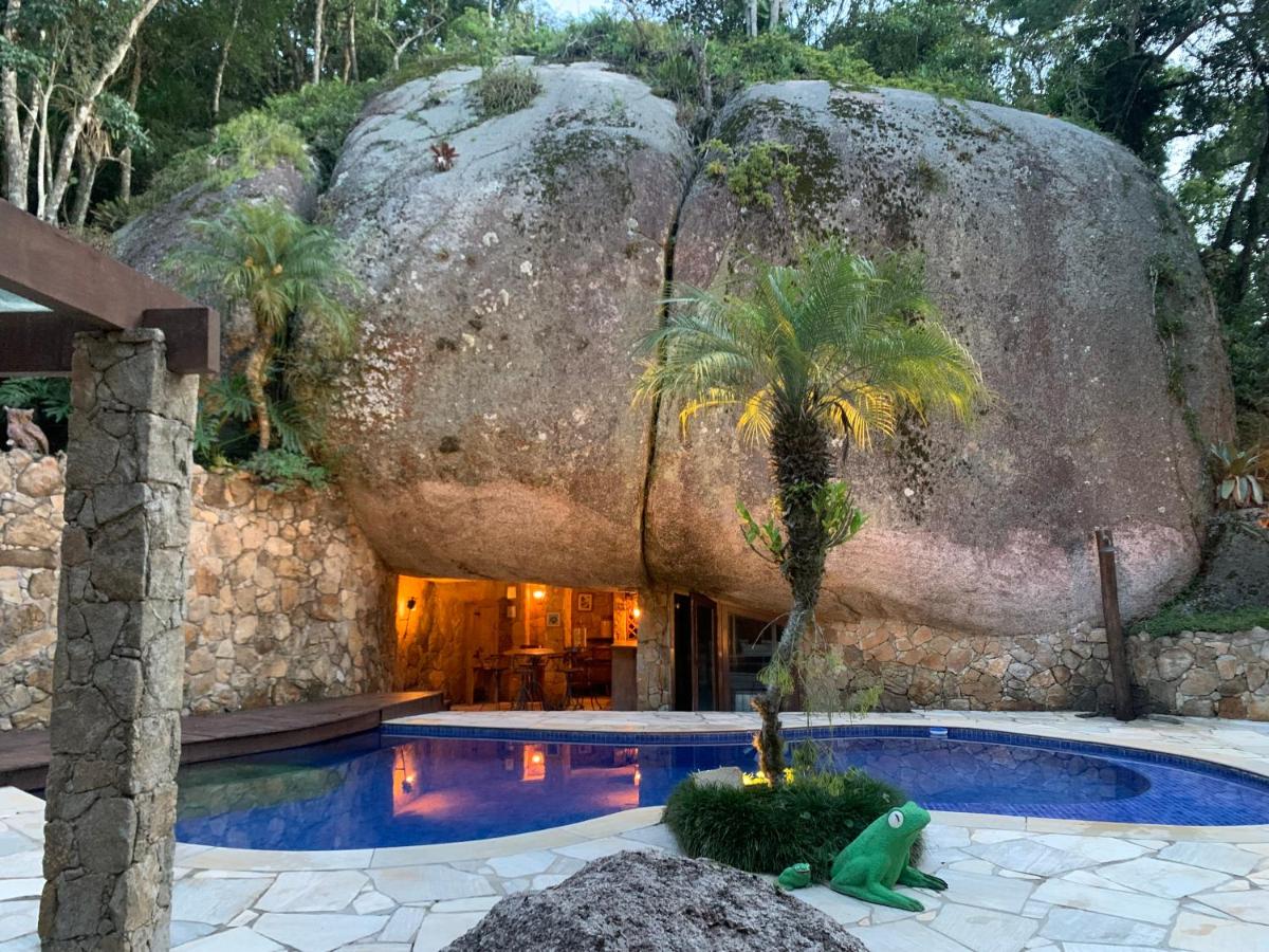 Casa da Pedra Atibaia Clube da Montanha - Housity
