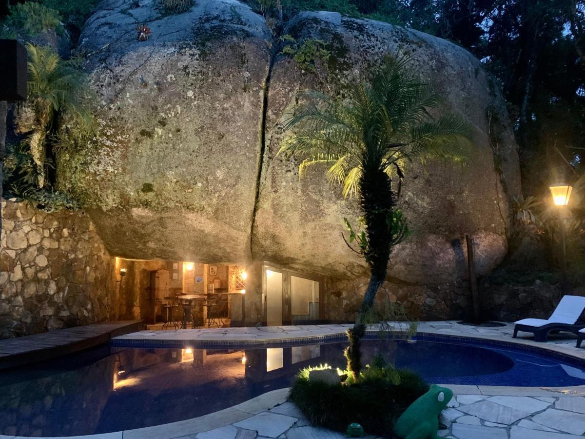 Casa da Pedra Atibaia Clube da Montanha - Housity