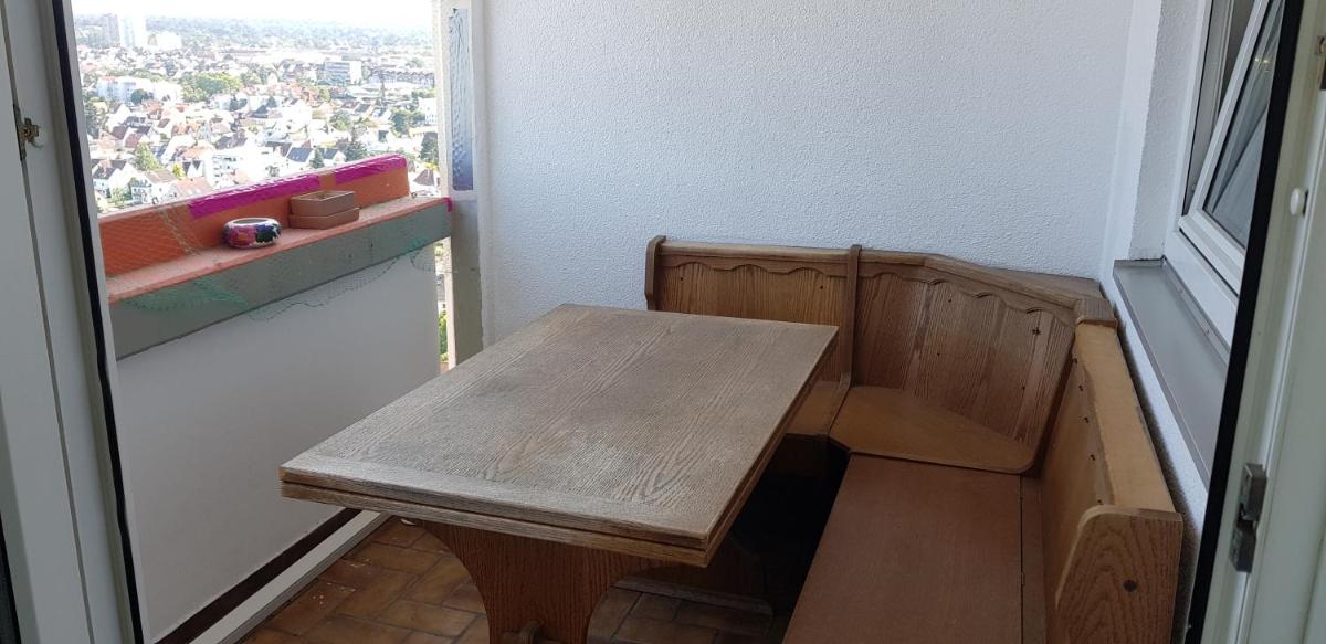 Über den Wolken und super zentral zwischen Frankfurt und Darmstadt - 100qm - Housity
