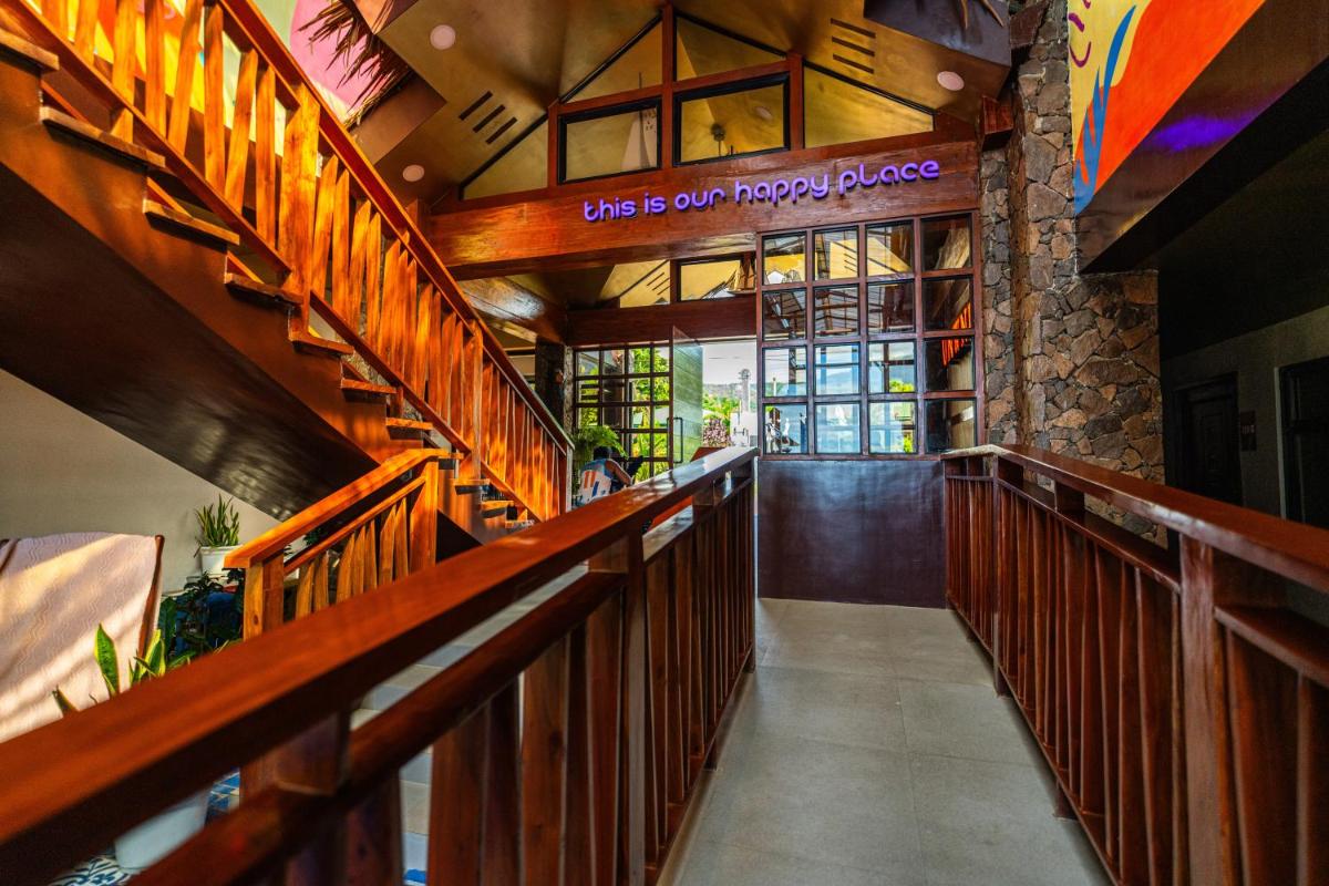 UNWND Boutique Hotel Camiguin - Housity