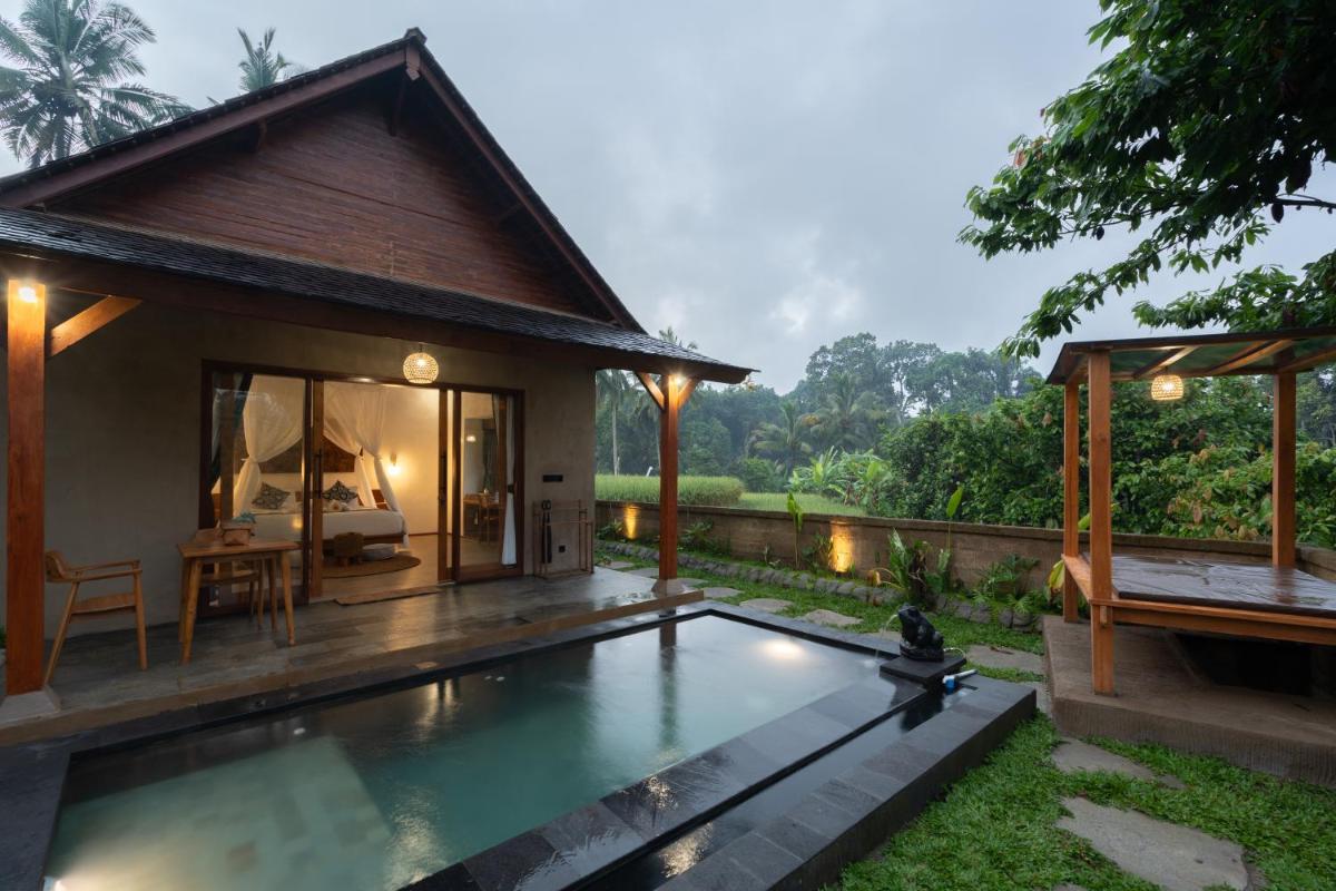 Moonterra Villa Sebatu - Housity
