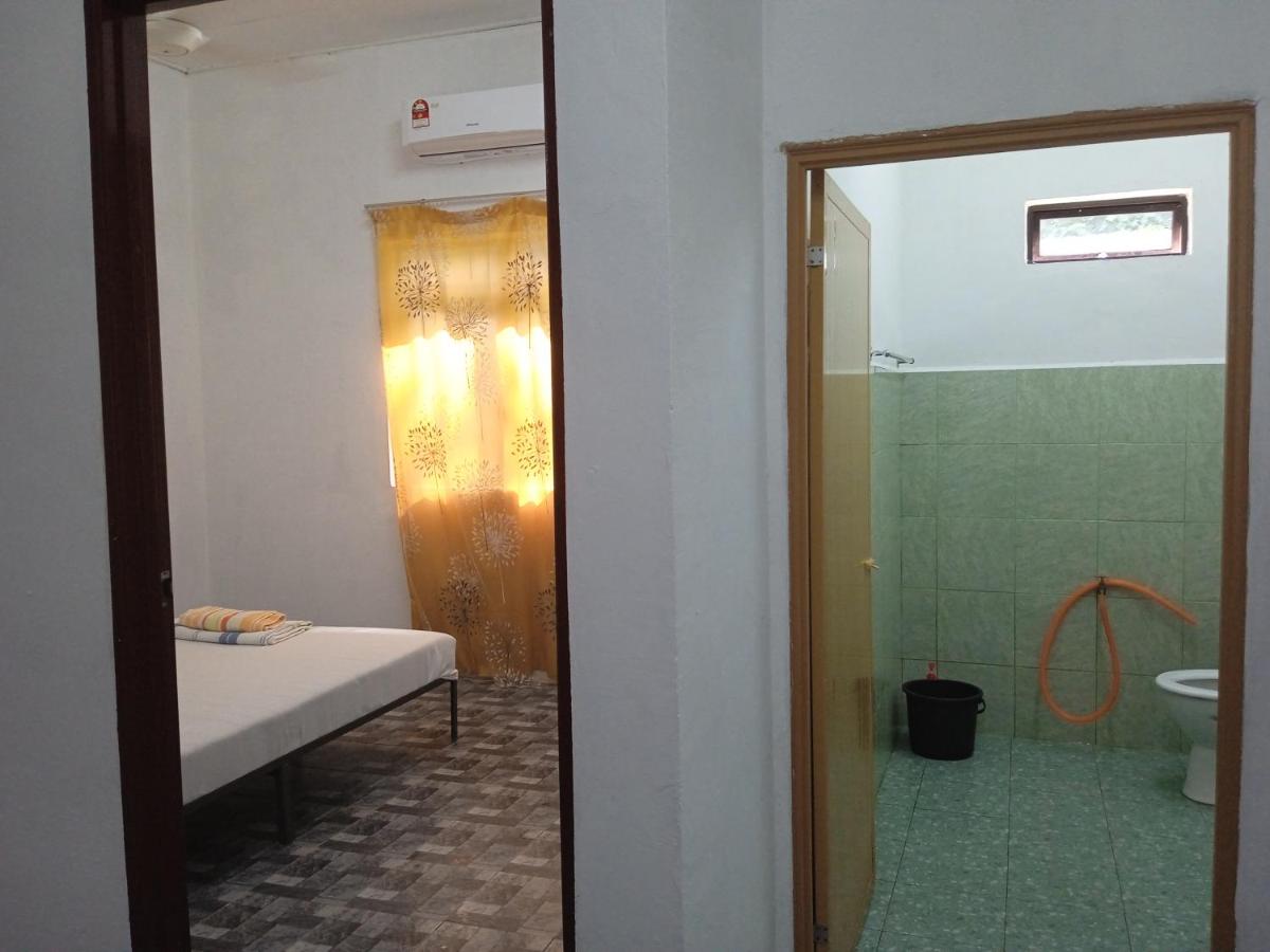 Homestay Idaman B B with 2 room aircond 2 Quen Bed and Not Sharing Room -Privacy - Hizvo