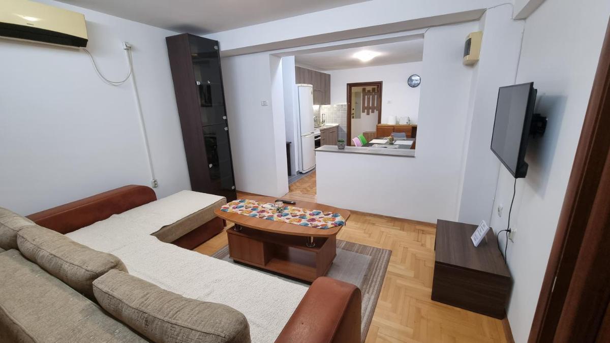 Apartment Chalovski - Hizvo