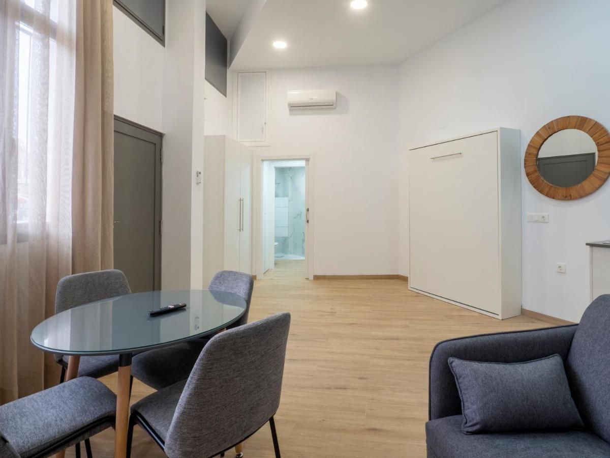 Apartamentos La Fuensanta - Housity