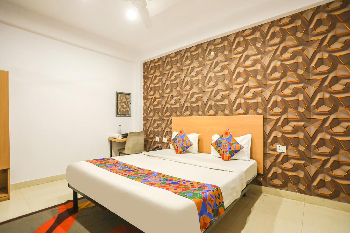 FabHotel Pranjul Inn - Housity
