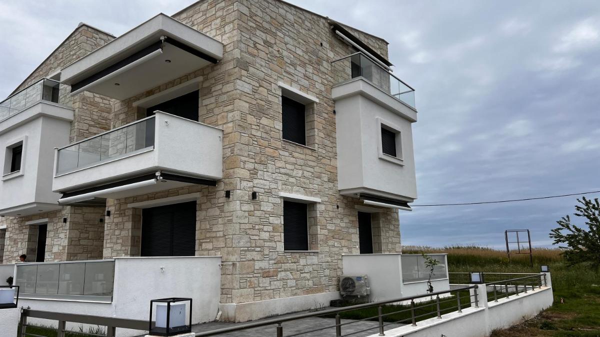 Suitetrails - White Pearl Apartments